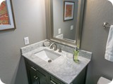 queen suite bath